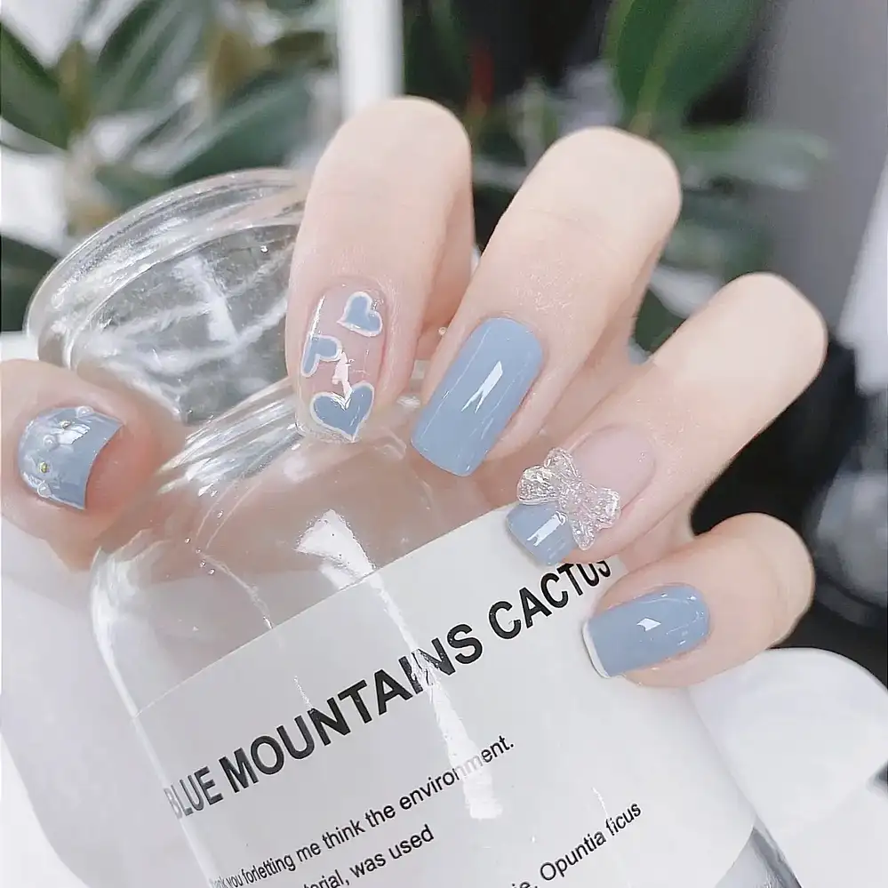 nail mệnh thuỷ may mắn và tài lộc