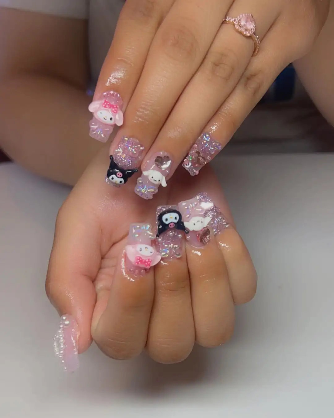 kuromi nails dễ thương và đáng yêu