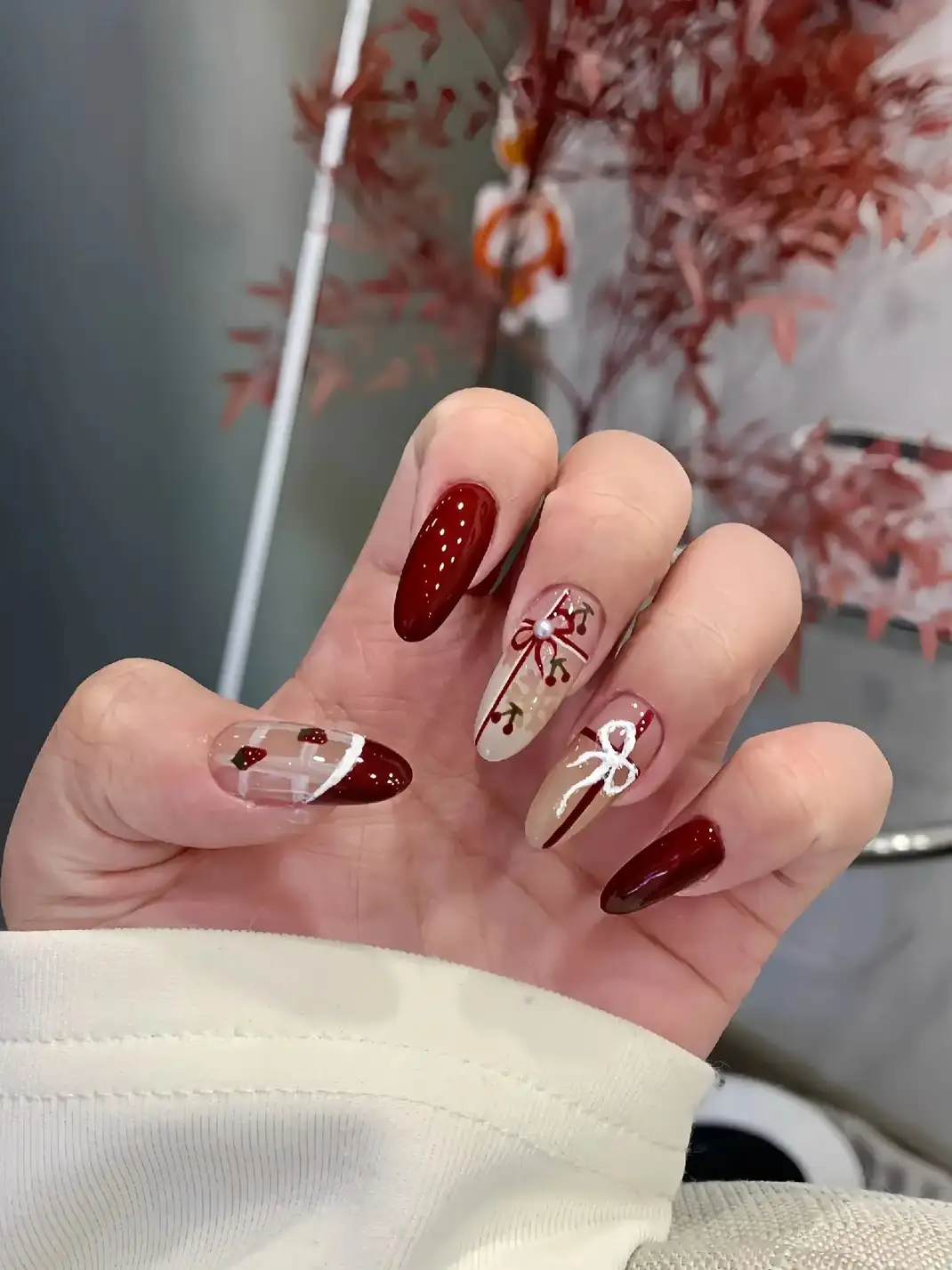 mẫu nail cherry may mắn và hạnh phúc