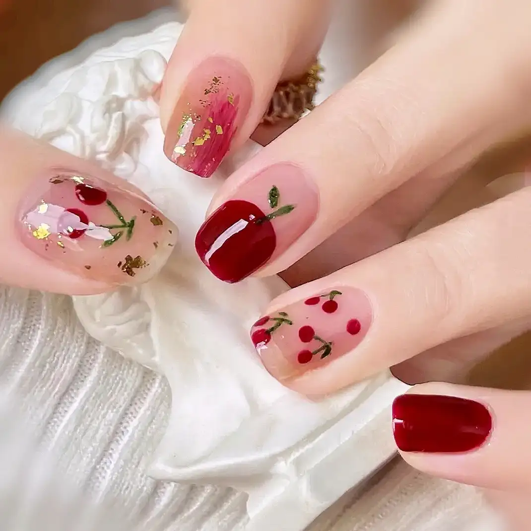 mẫu nail cherry cổ điển