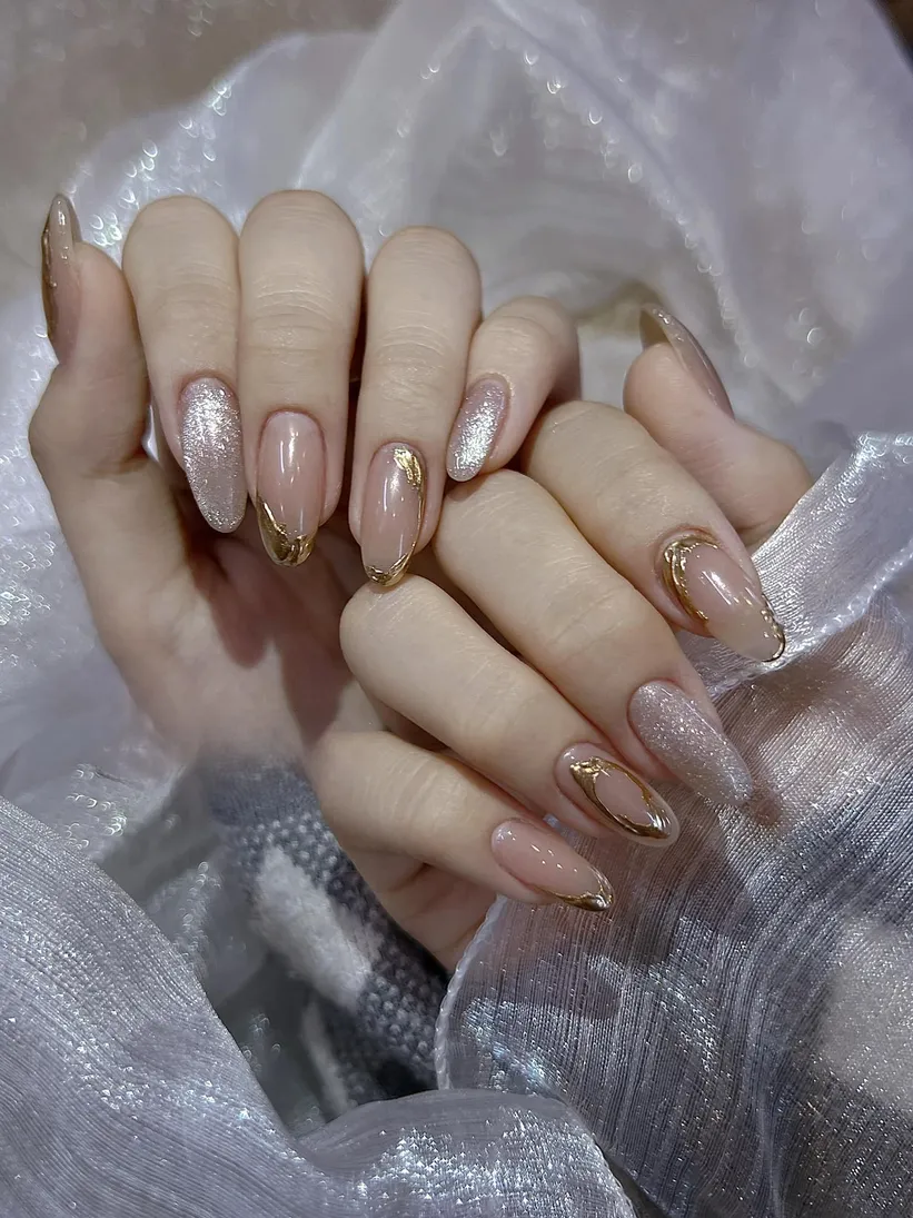 mẫu nail móng bầu tôn da đơn giản