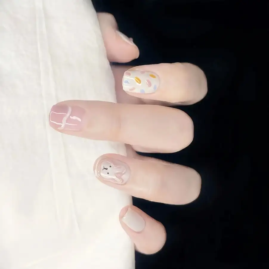 mẫu nail hình thỏ ngộ nghĩnh