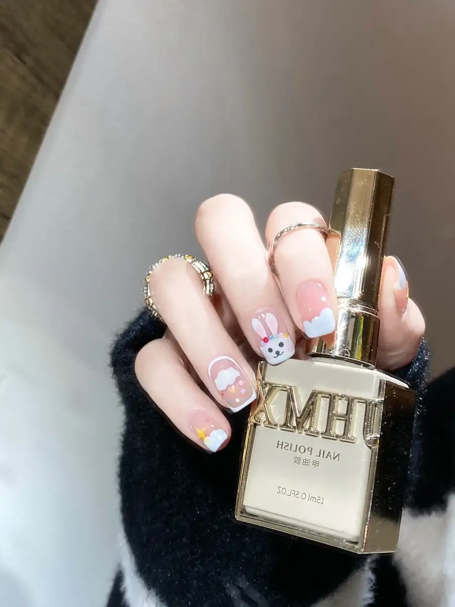 mẫu nail thỏ tối giản