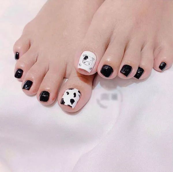 nail chân bò sữa xinh xắn