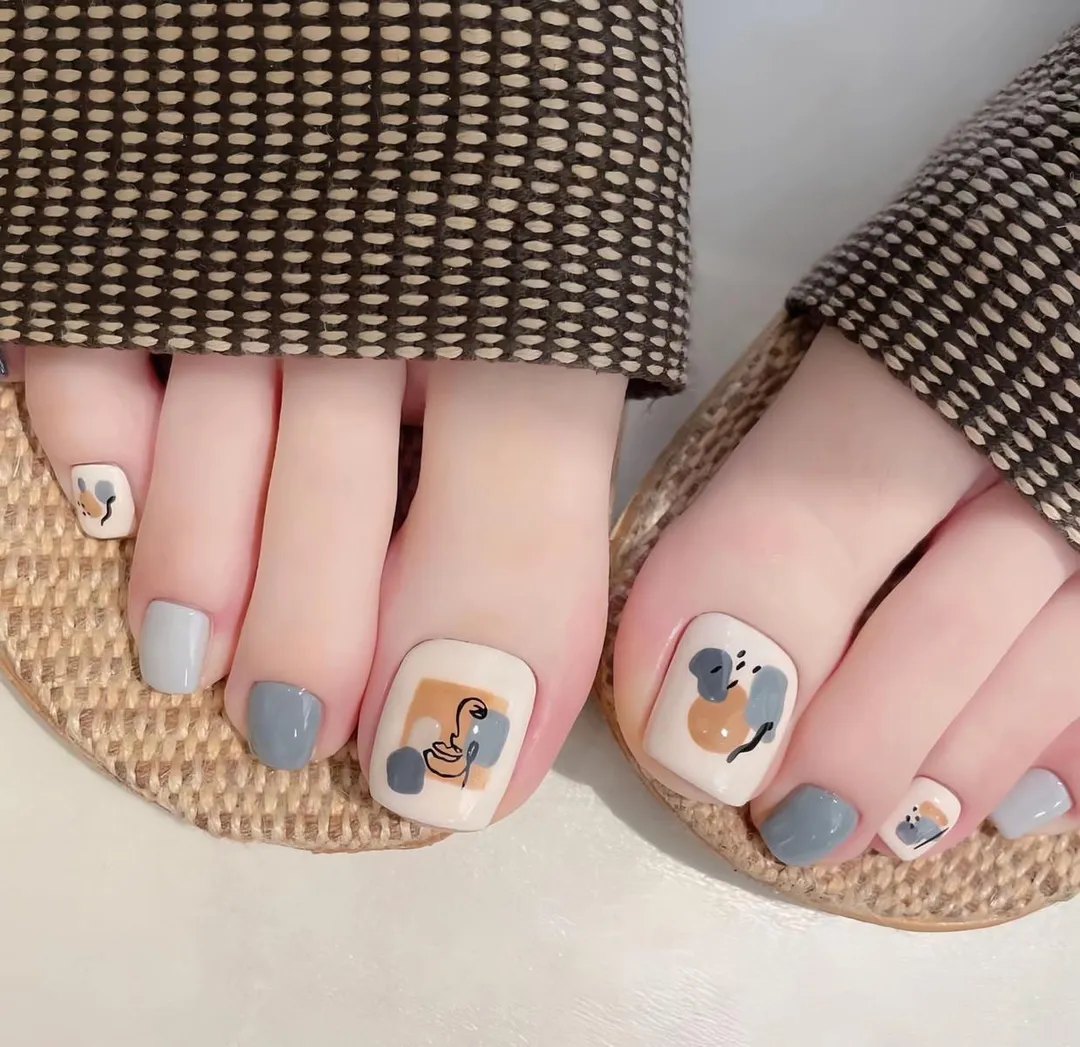 mẫu nail chân dễ thương nhẹ nhàng