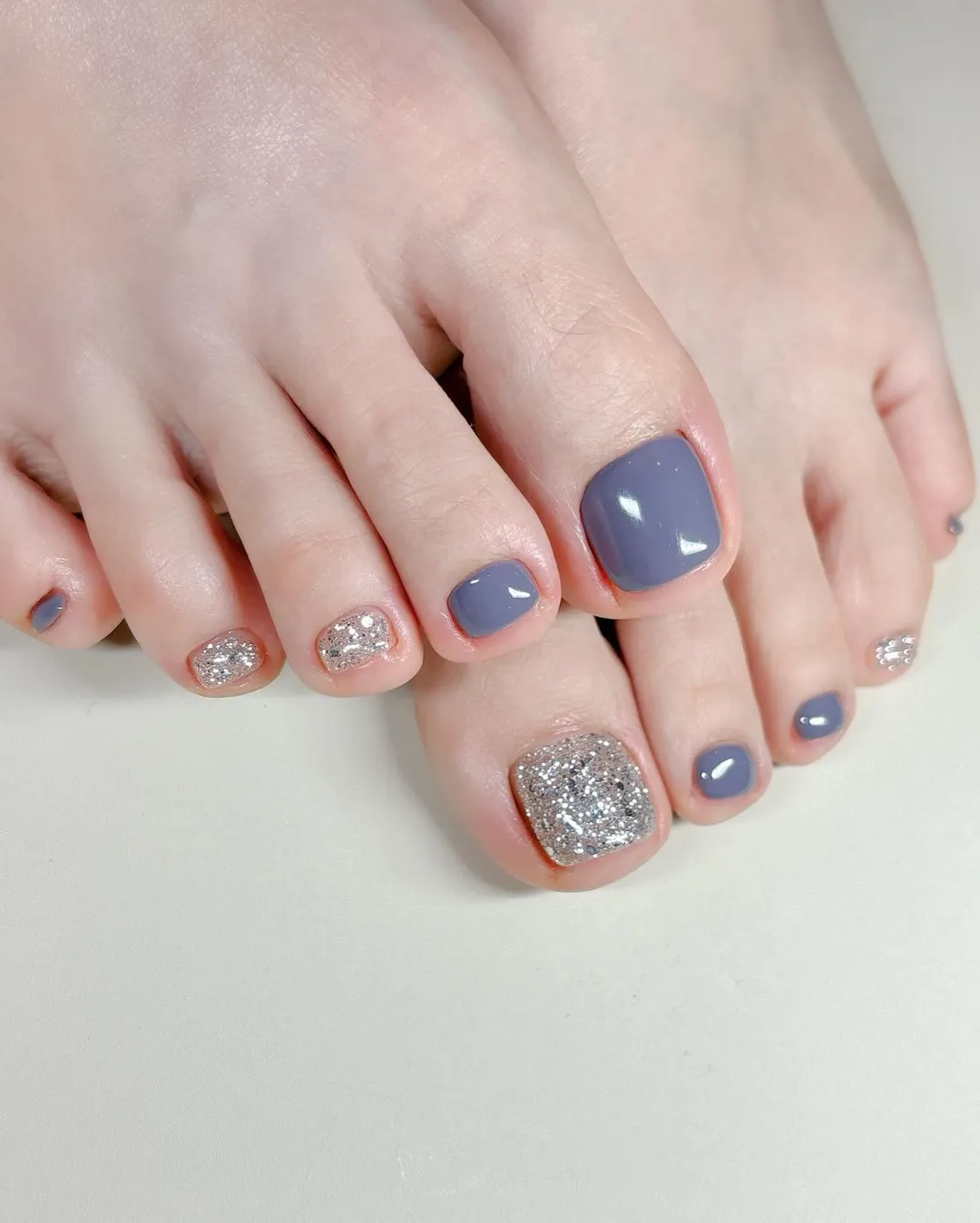 mẫu nail chân màu thạch đẹp