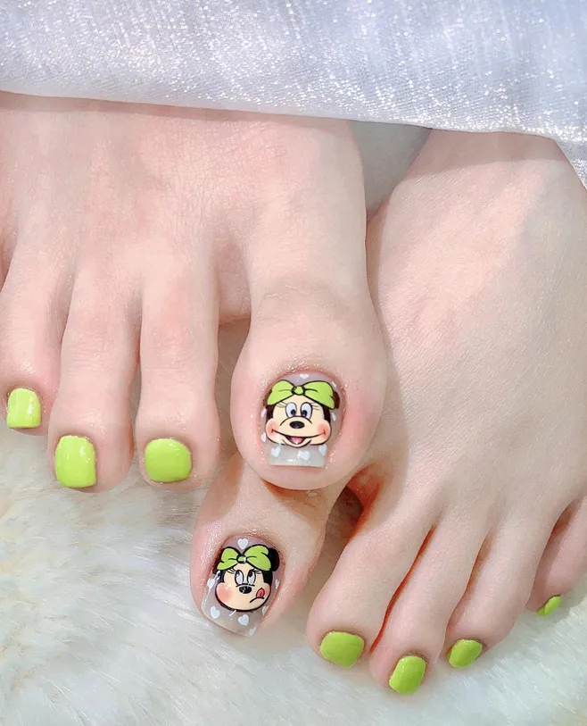 nail chân mickey đẹp