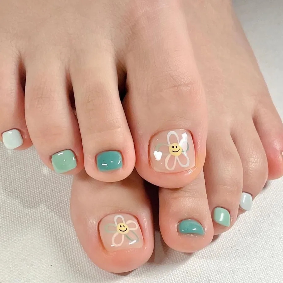 mẫu nail chân mùa hè 2