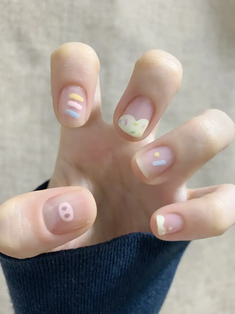 mẫu nail hình con heo độc đáo và sáng tạo