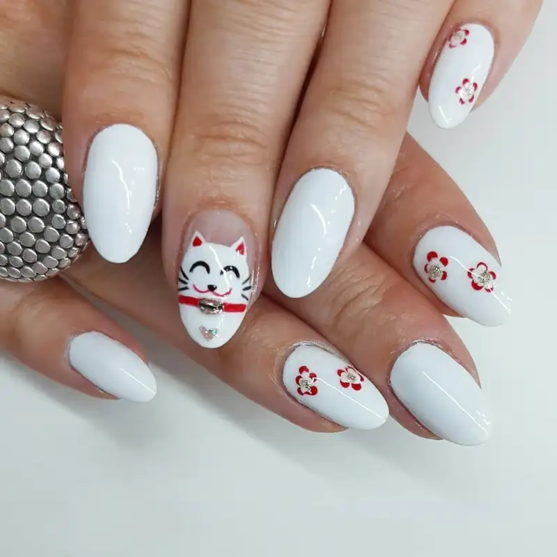 mẫu nail mèo thần tài độc đáo