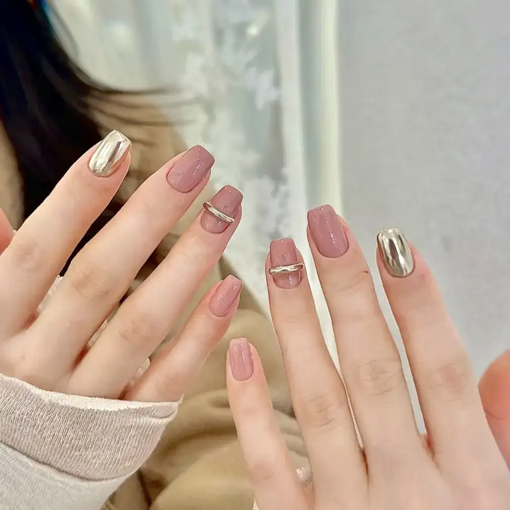 mẫu nail mùa thu đẹp quý giá