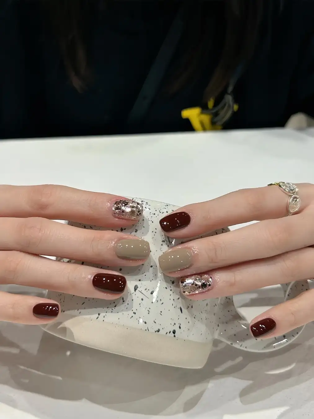 mẫu nail mùa thu đẹp nhẹ nhàng