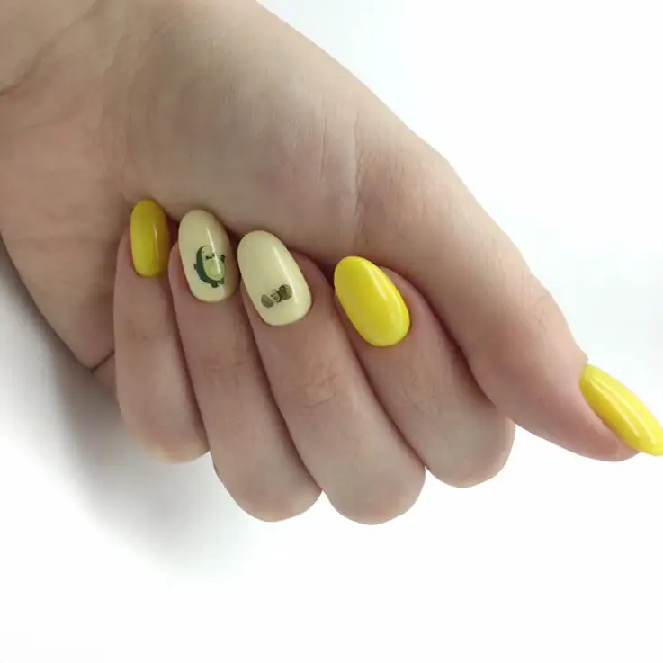 mẫu nail bơ nổi bật