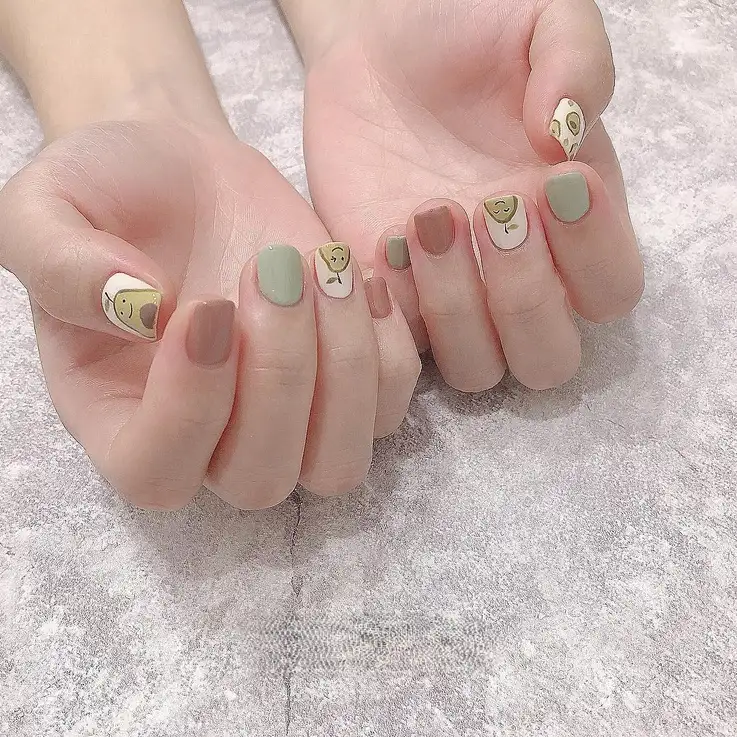 nail hình quả bơ năng động