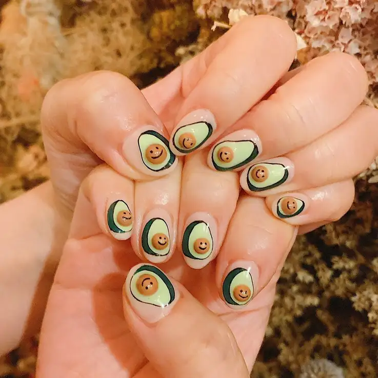 mẫu nail quả bơ độc nhất vô nhị 