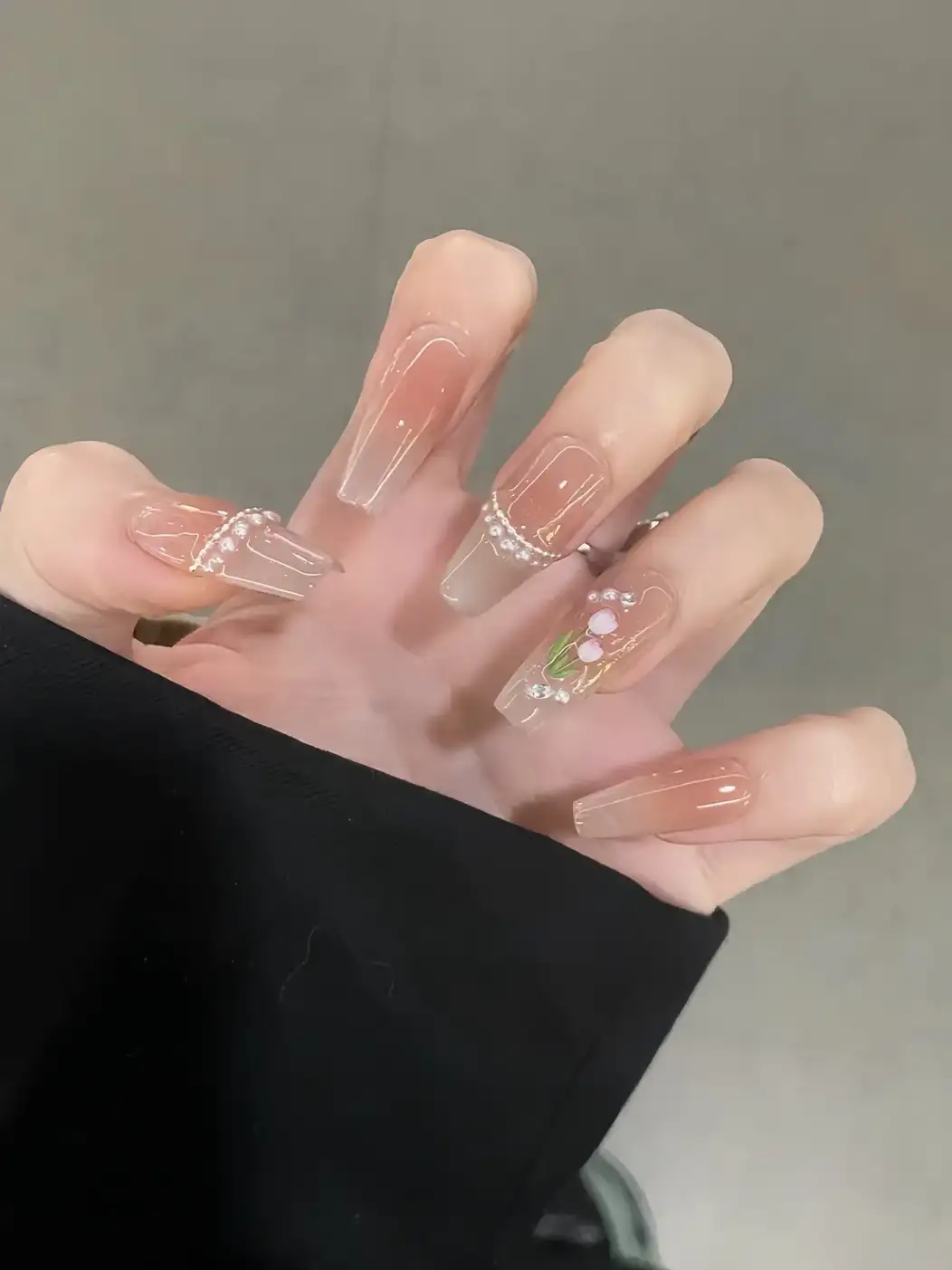 các mẫu nail tiểu thư đẹp mắt, độc đáo