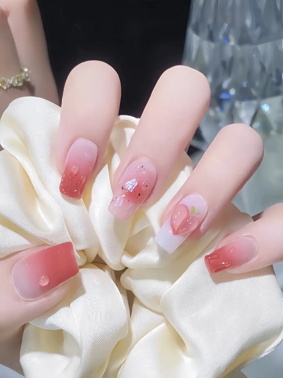 mẫu nail trái cây tươi tắn