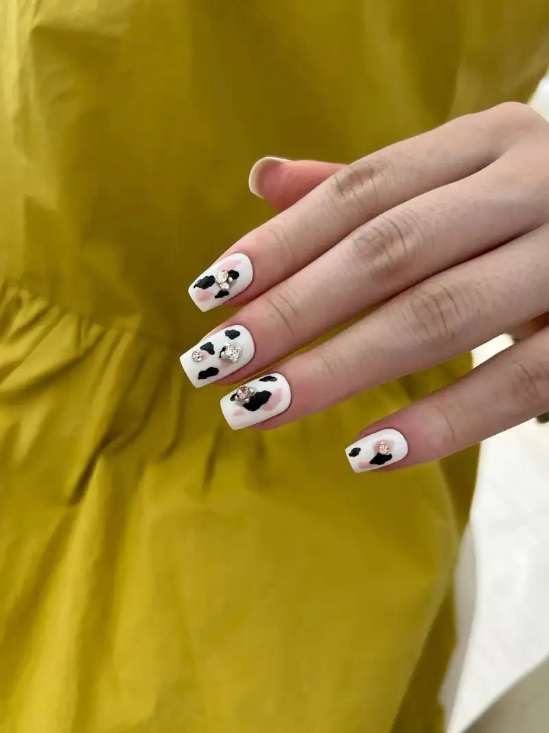 nail bò sữa hồng đáng yêu