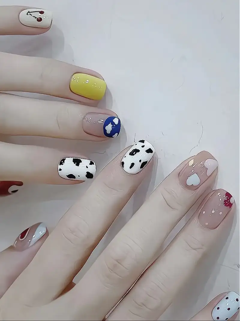 mẫu nail bò sữa đẹp ngộ nghĩnh