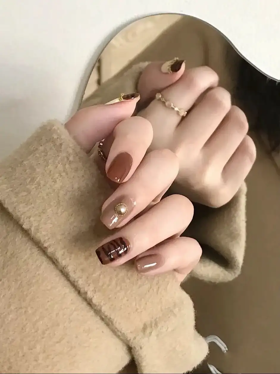 mẫu nail đẹp mùa đông lạnh giá