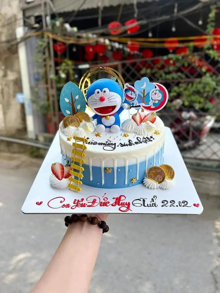 bánh sinh nhật doraemon màu sắc