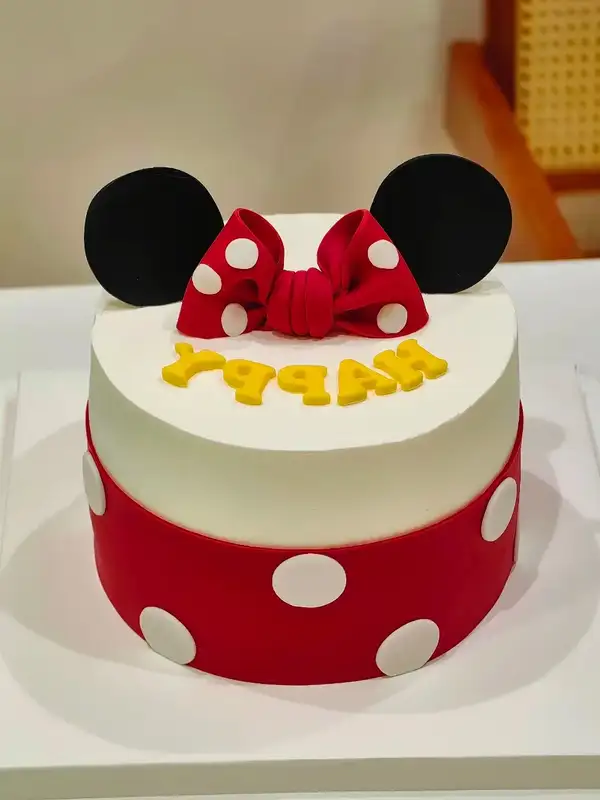 bánh sinh nhật hình con chuột mickey 2