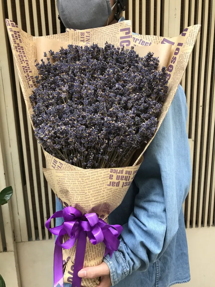 bó hoa lavender 4