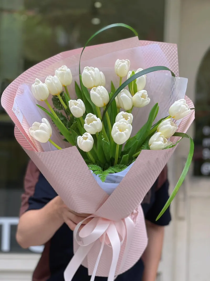 bó hoa tulip nhẹ nhàng