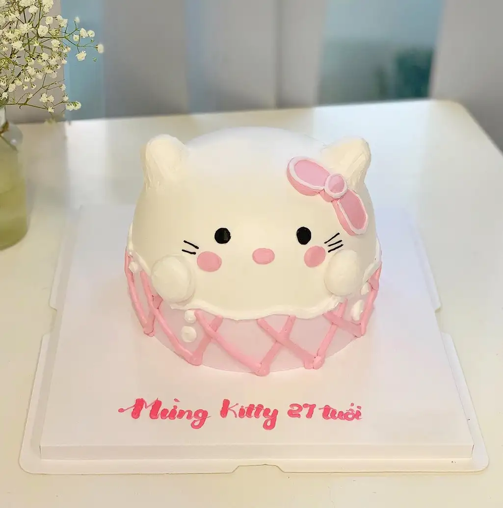 mẫu bánh sinh nhật cute đơn giản tròn trĩnh, đáng yêu