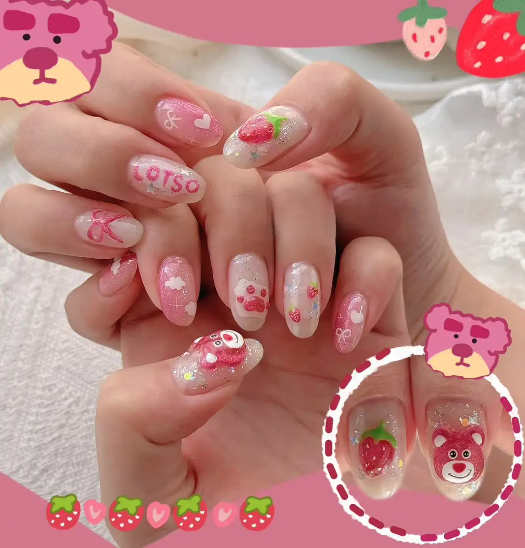 nail quả dâu tây sống động