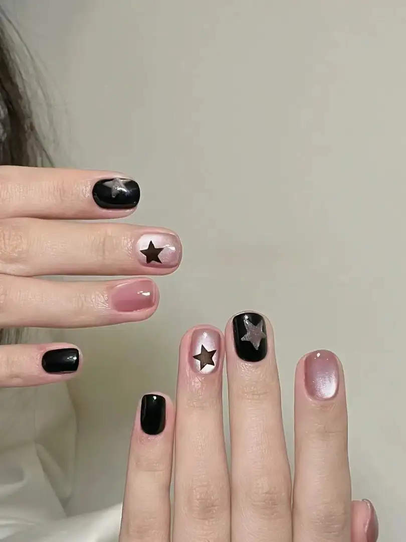 mẫu nail hình ngôi sao bắt mắt