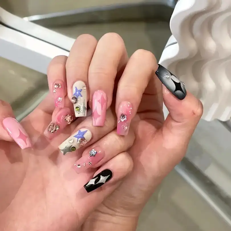 nail ngôi sao thời trang