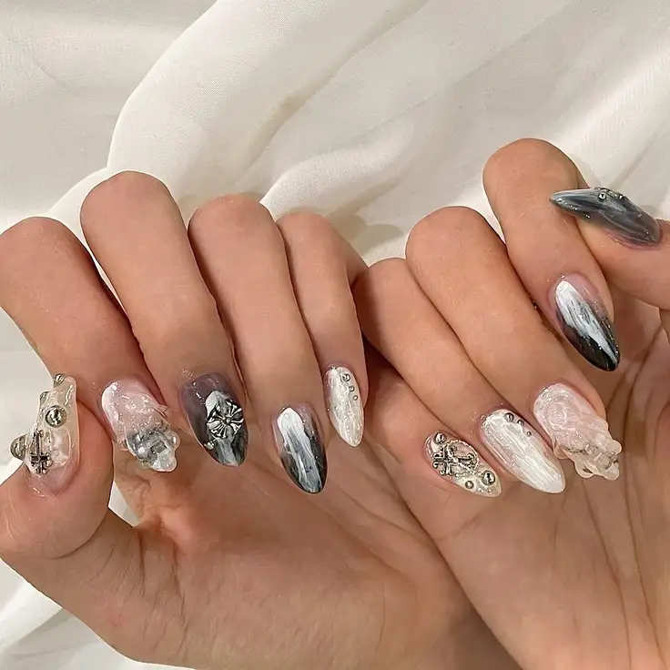 mẫu nail vỏ sò nghệ thuật