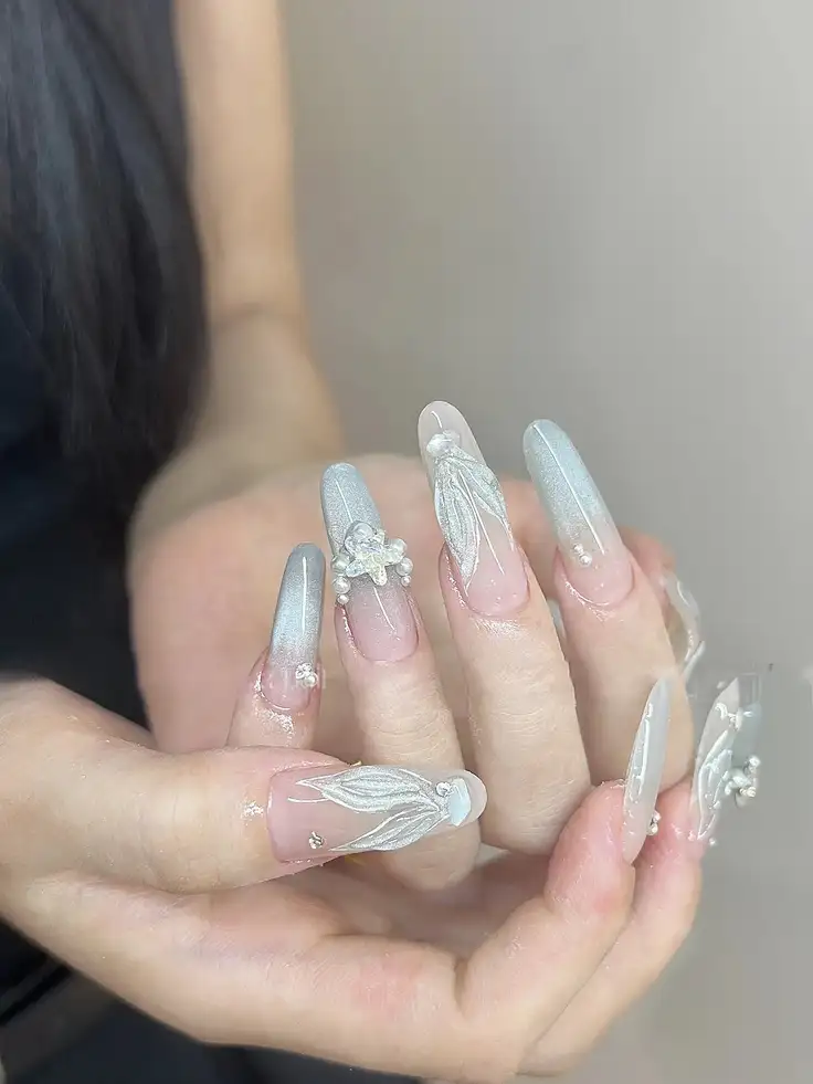 mẫu nail vỏ sò dịu dàng