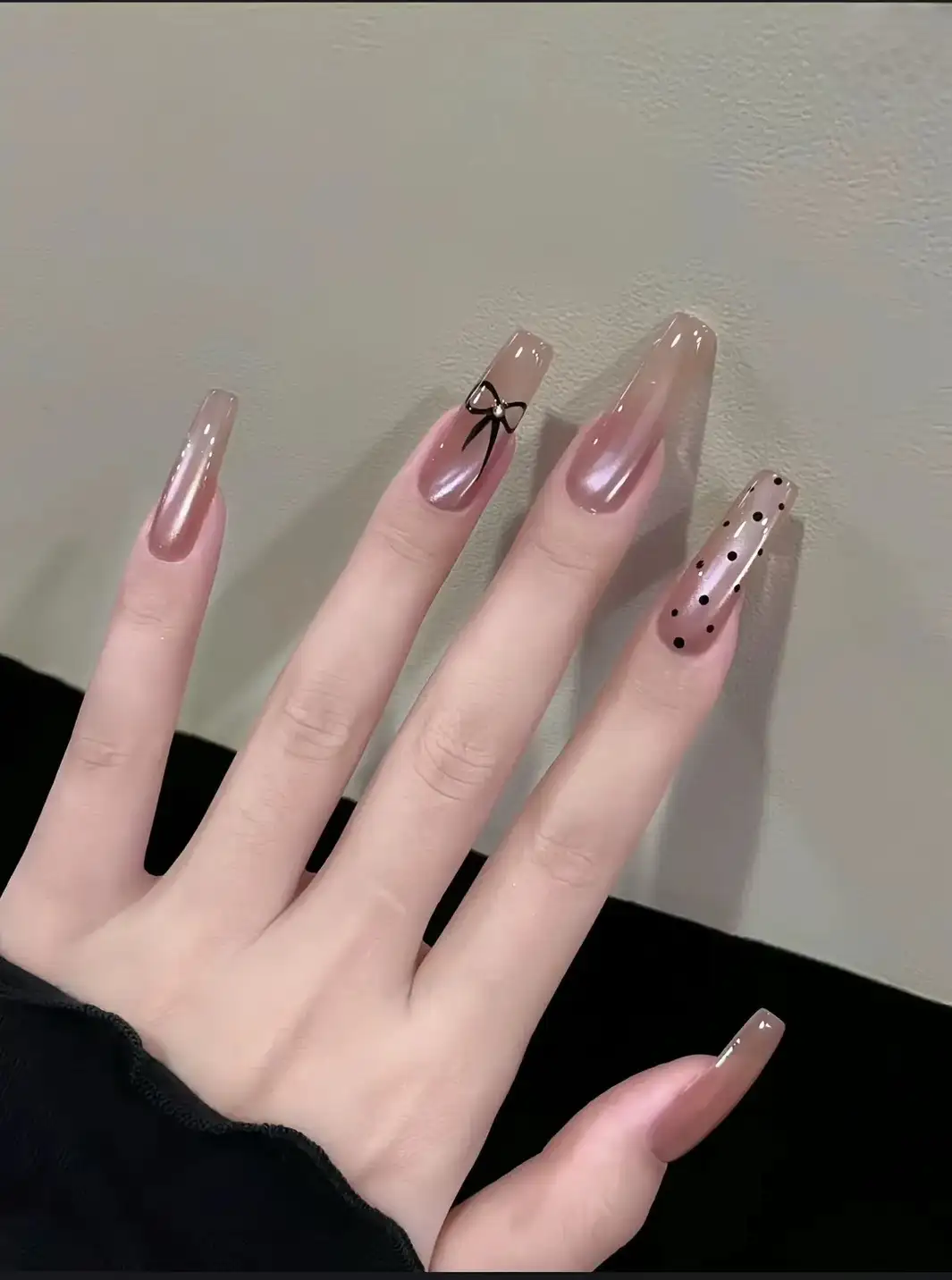 mẫu nails valentine độc đáo