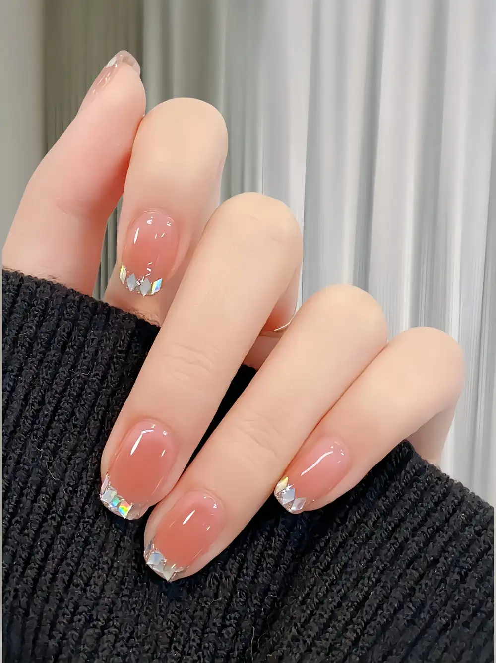 mẫu nail cho quý bà thời trang