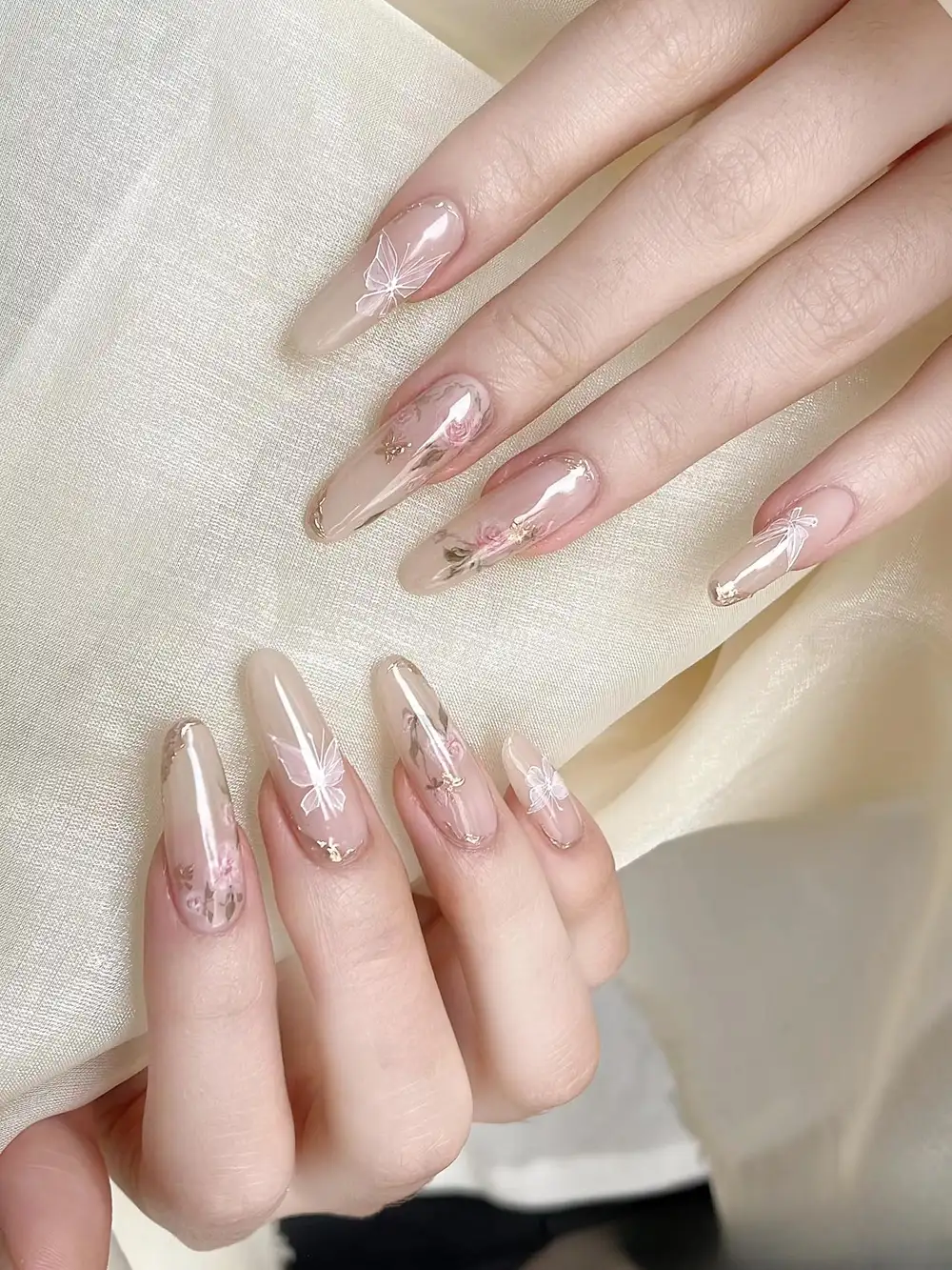 mẫu nail cho quý bà cách điệu