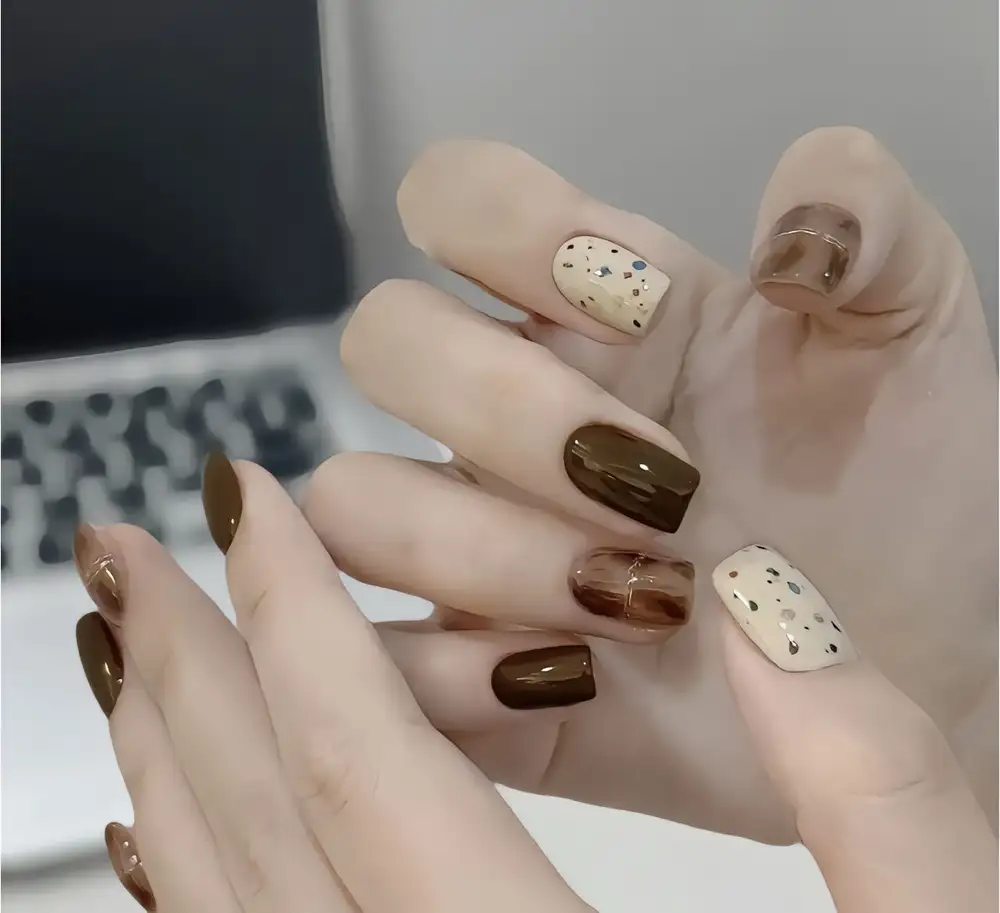 mẫu nail cho quý bà tự tin