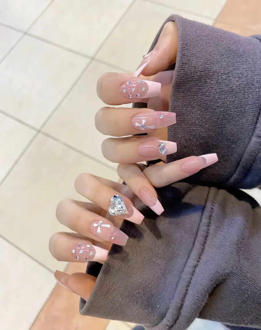 mẫu nail đắp bột đẹp đơn giản hiện đại