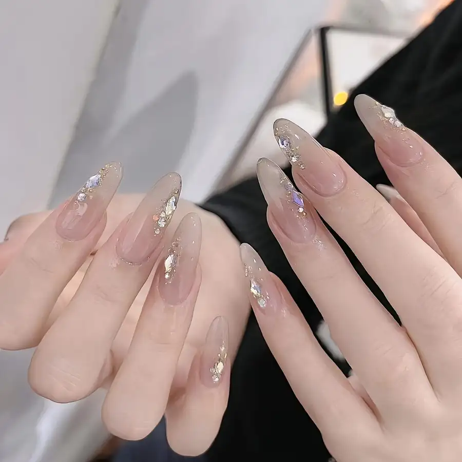 mẫu nail đắp bột đơn giản thanh thoát