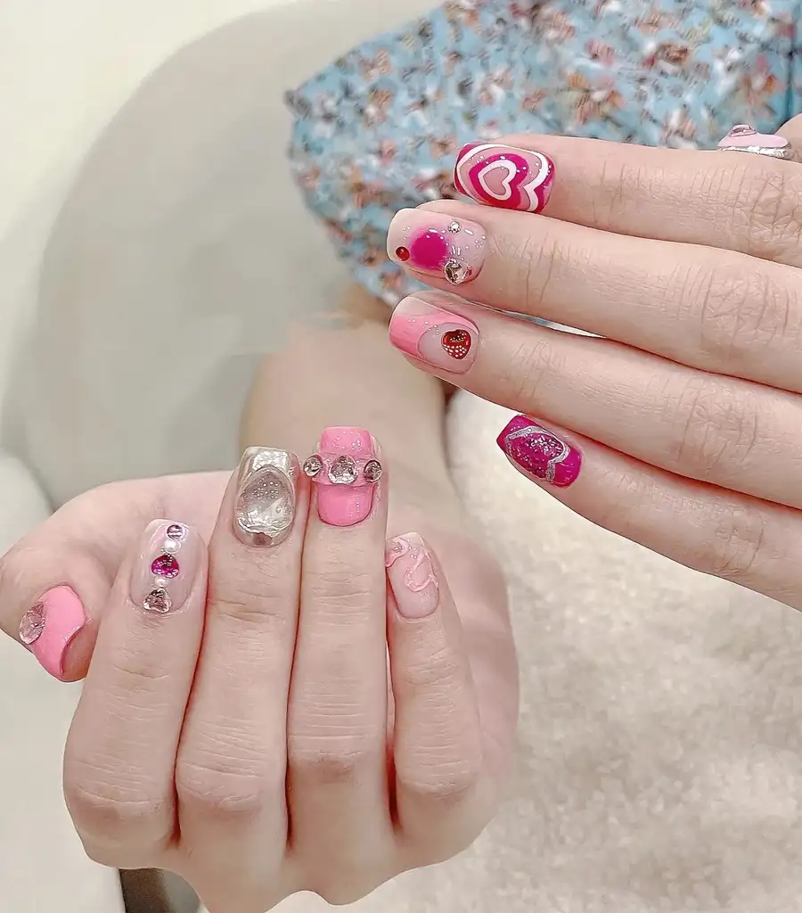 mẫu nail đắp bột đơn giản thu hút