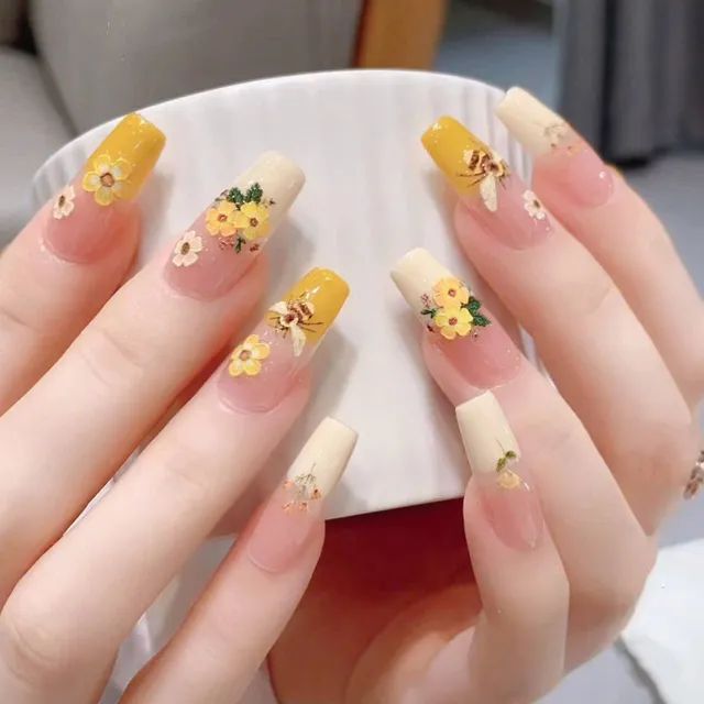 Nail hoa mai rực sắc xuân