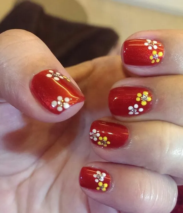 Các kiểu nail hoa mai mới nhất