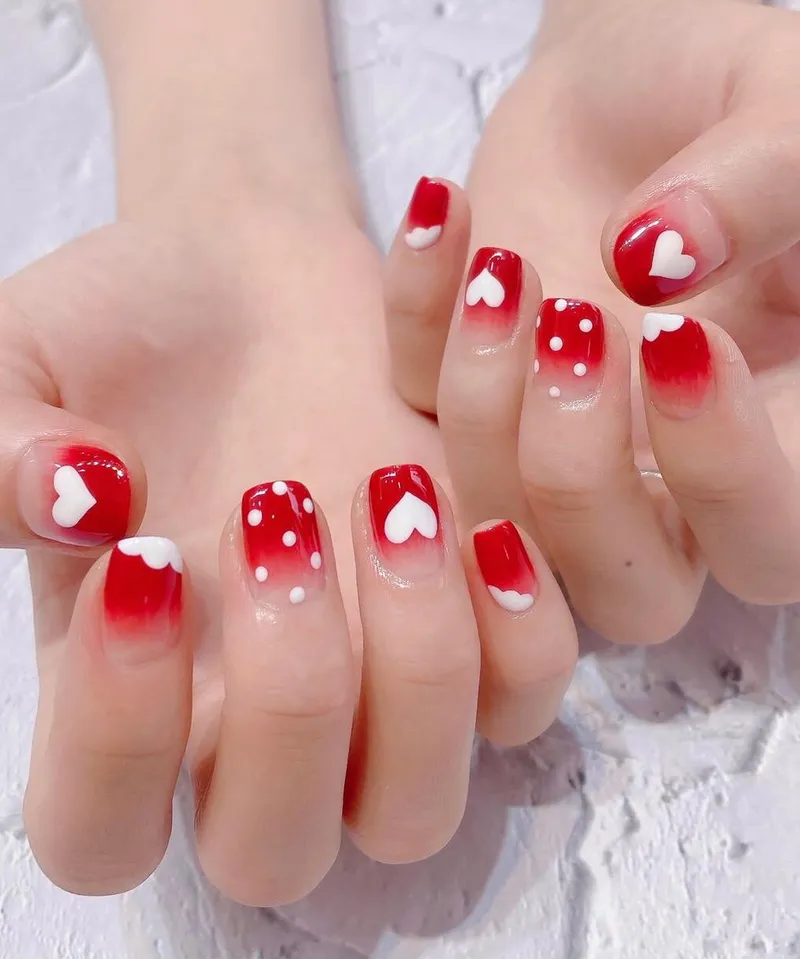 Màu đỏ may mắn cho nail mệnh Hỏa