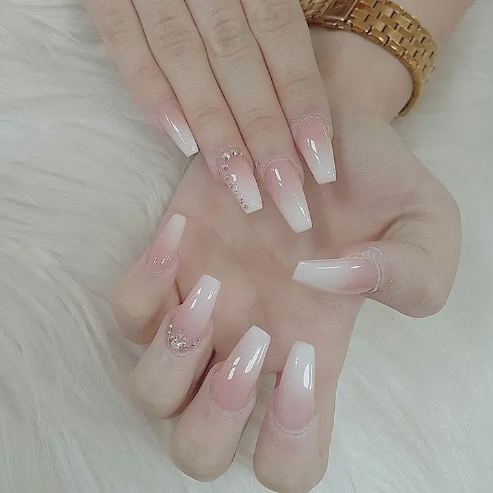 Xu hướng nail box màu thạch 