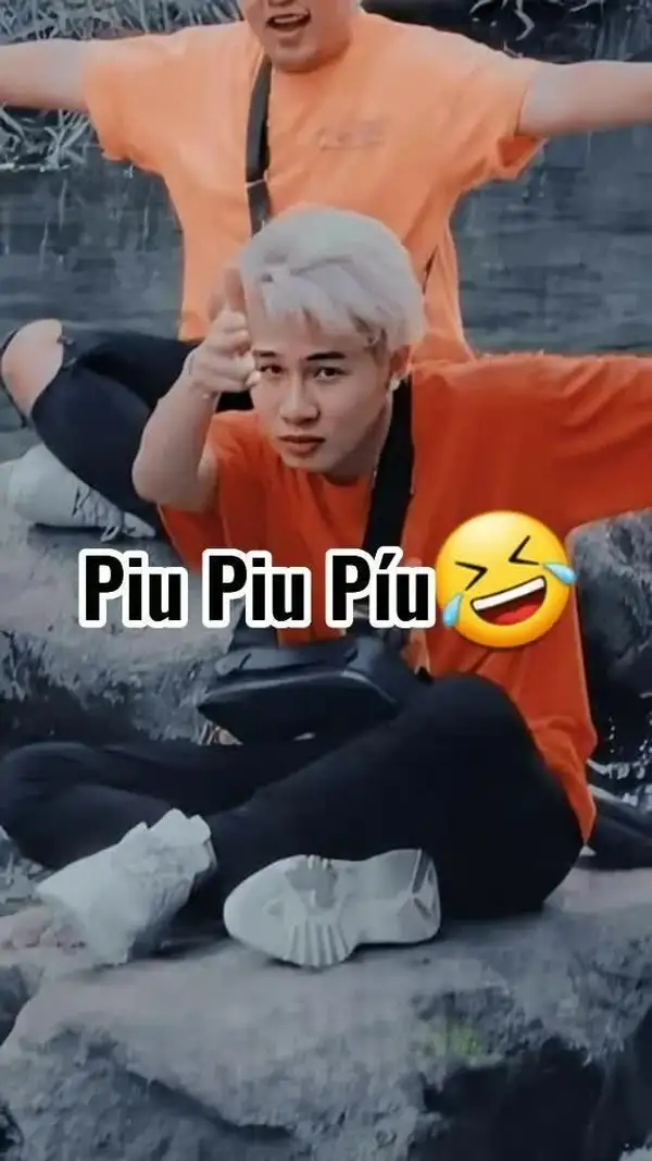 jack j97 đom đóm meme bắn tim