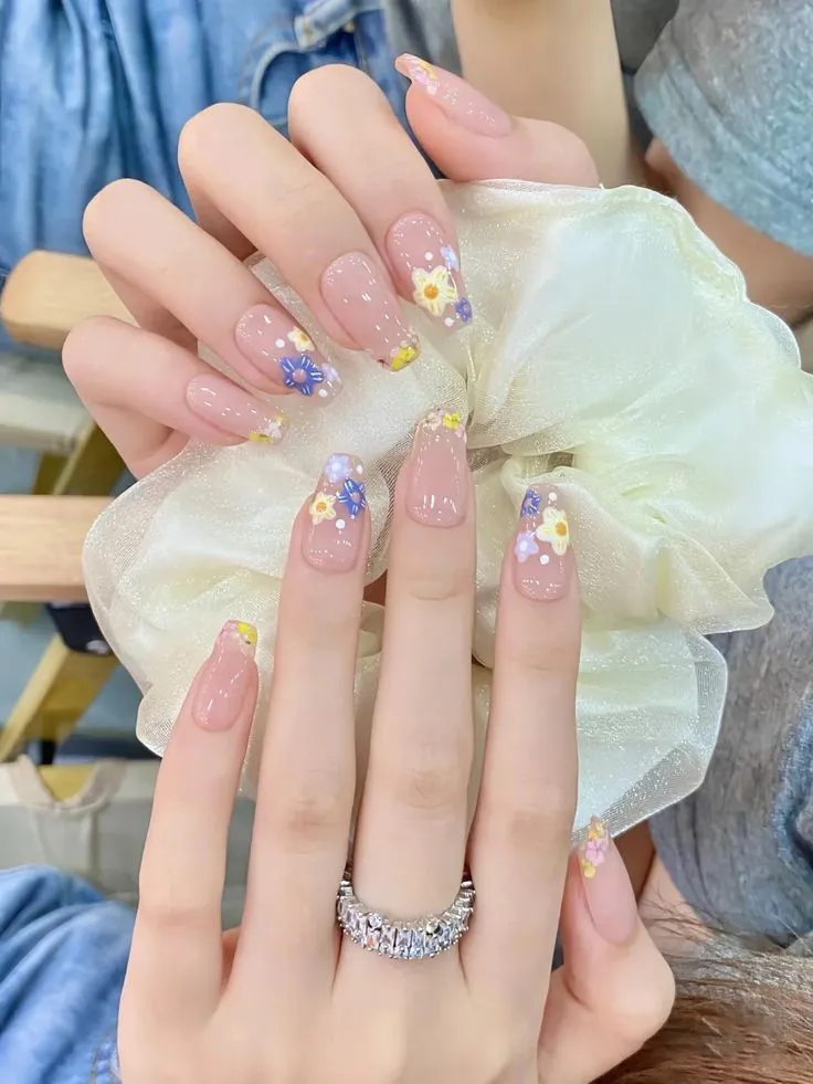 Mẫu nail thịnh hành nhất