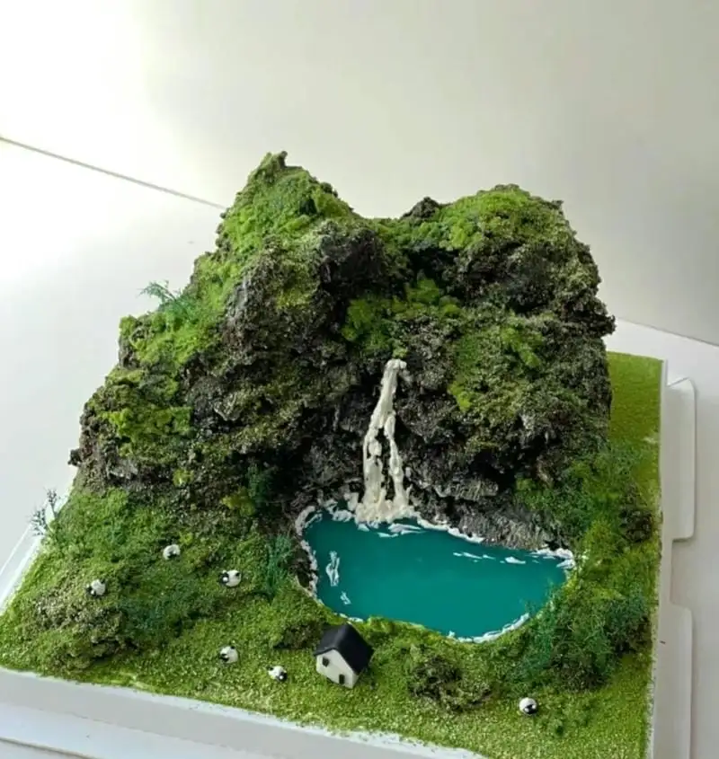 mẫu bánh sinh nhật độc lạ thác nước