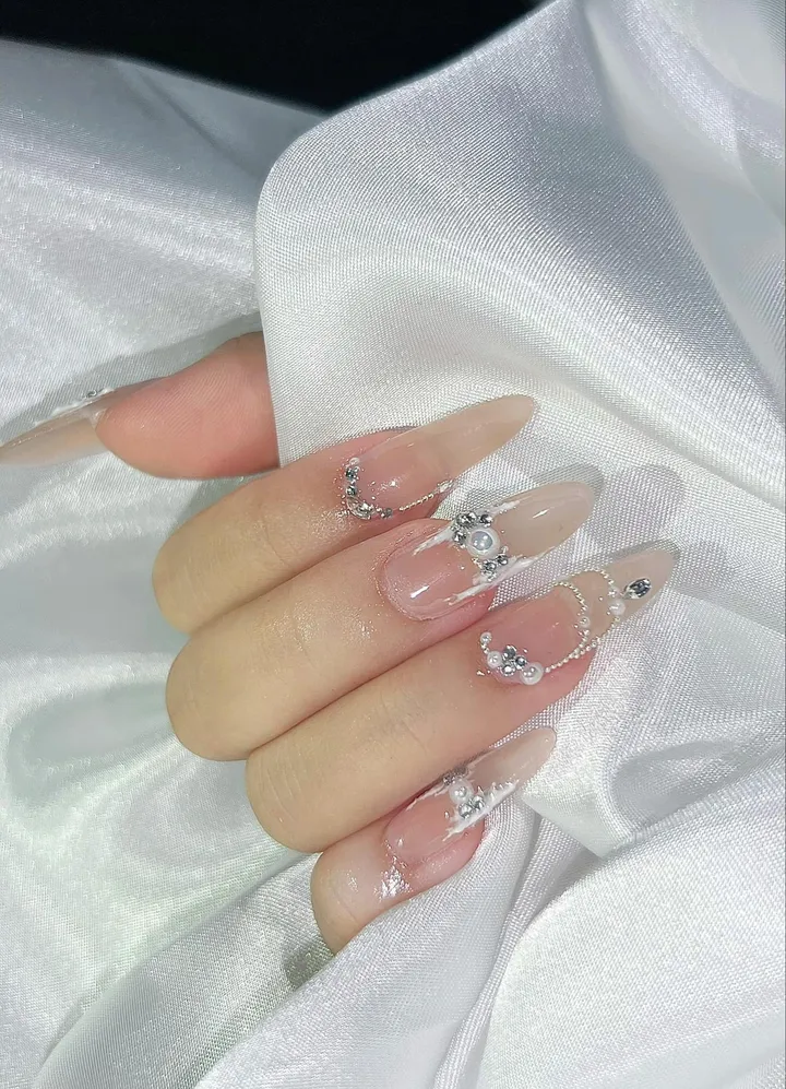 Mẫu nail box đơn giản đẹp 