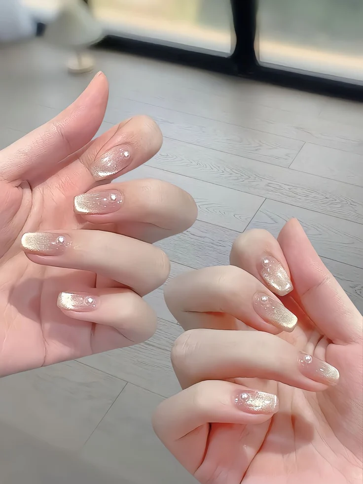 Thiết kế nail đơn giản